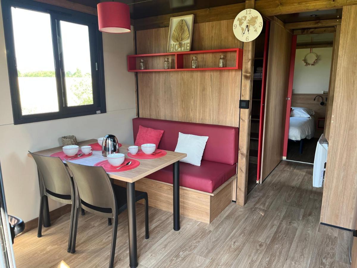 Domaine Des Galinaces Roulotte La Roussette 2-4p Chalet Marigny-les-Reullee